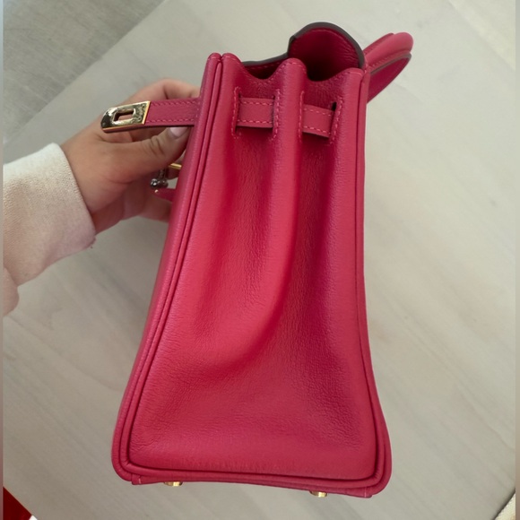 Hermes Kelly 25 in rose pop chèvre leather - Picture 11 of 12